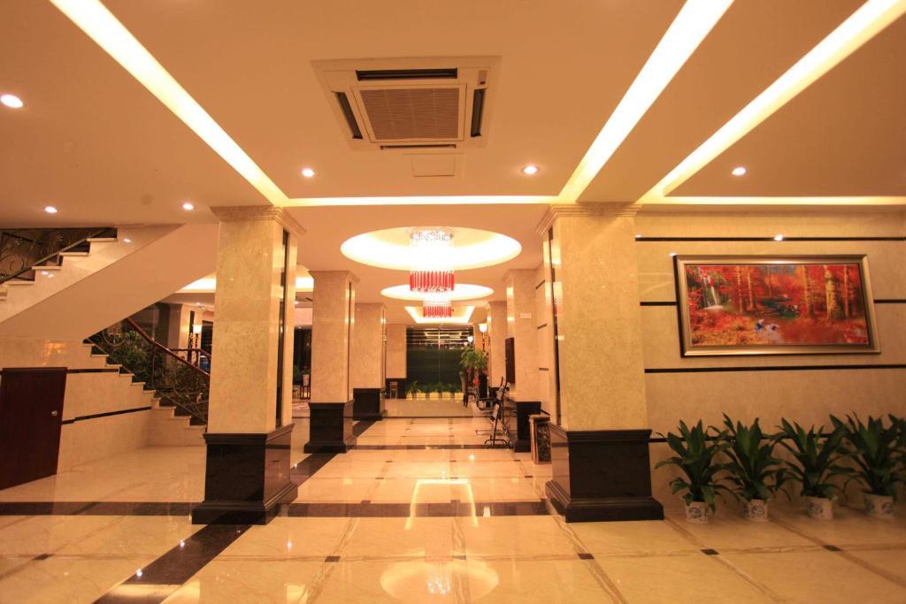 Perfect Season Hotel Гуйлинь Экстерьер фото