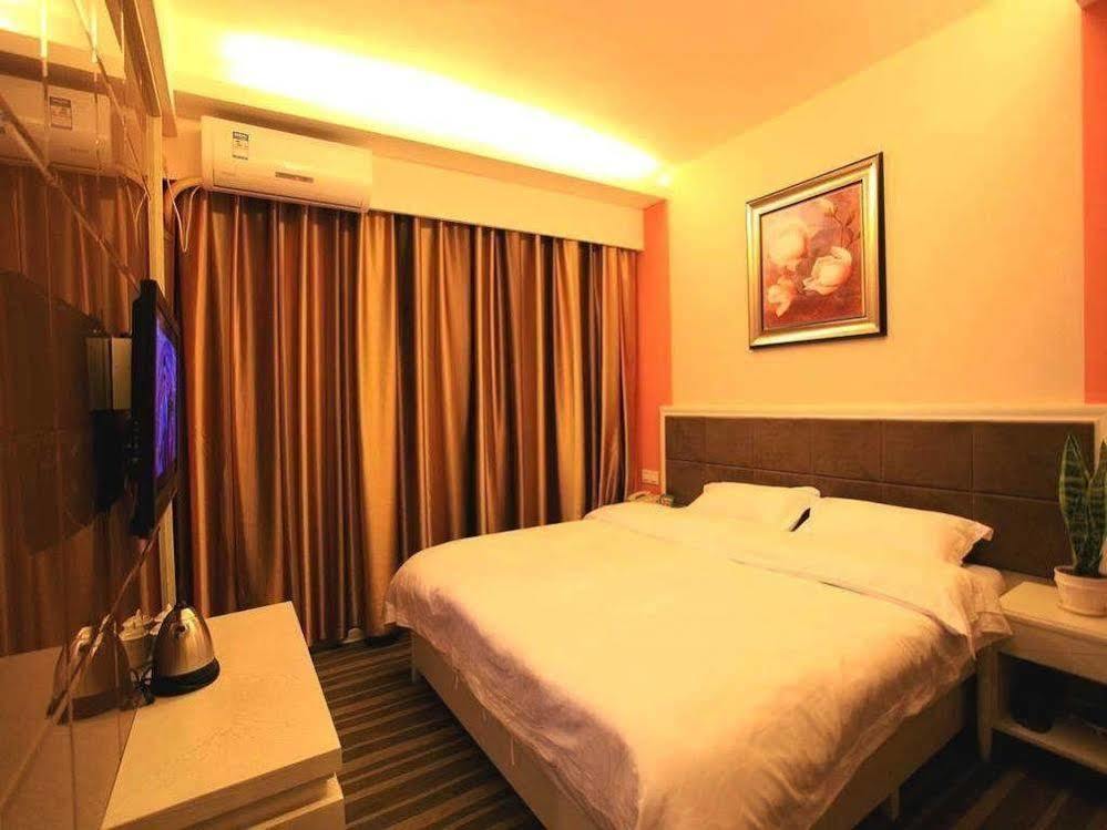 Perfect Season Hotel Гуйлинь Экстерьер фото