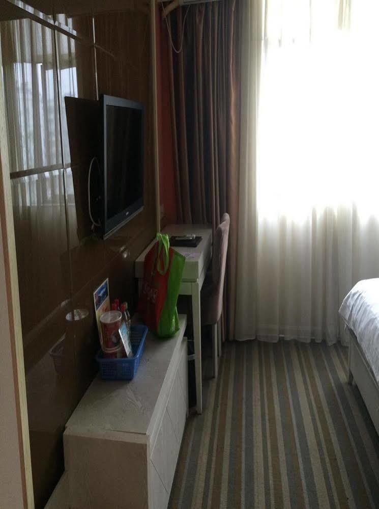 Perfect Season Hotel Гуйлинь Экстерьер фото