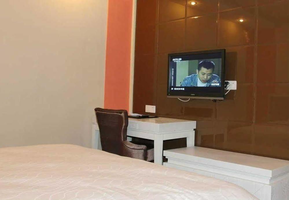 Perfect Season Hotel Гуйлинь Экстерьер фото