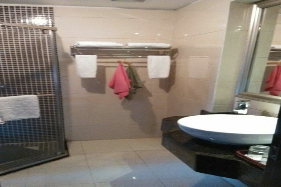 Perfect Season Hotel Гуйлинь Экстерьер фото